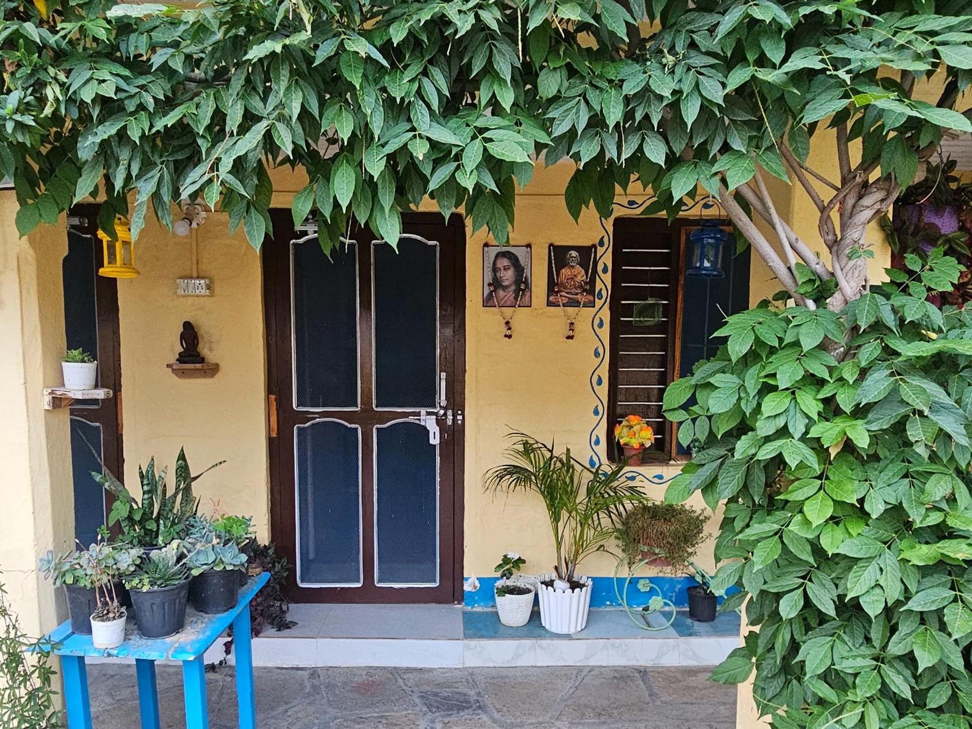 Katyuri Kings Divine Stay- Babaji'S Cave Dwarahat Cameră foto